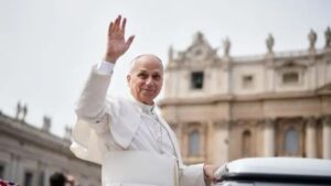 El papa León XIV pidió la paz en su primer Domingo de Ramos en el Vaticano