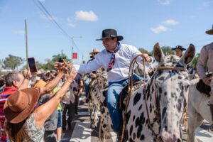 la cabalgata de la fe a la difunta correa