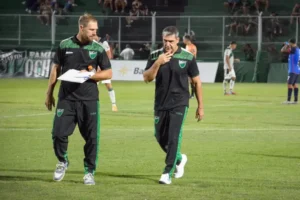 Ariel Martos dejó de ser el DT de San Martín tras la derrota ante Atlanta