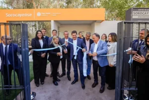 el gobernador en Calingasta: inauguró obras de ampliación y refacción en centros de Salud