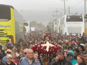 La fe en San Expedito se duplicó: unos 8.000 fieles participaron de la procesión en Bermejo