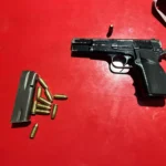 Detuvieron a una pareja en Chimbas tras disparar contra un patrullero: secuestraron una pistola