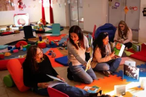 Extienden las inscripciones para los programas Centros de Familia y Centros Faro