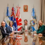 El gobernador Marcelo Orrego recibió a los embajadores de Australia y Canadá