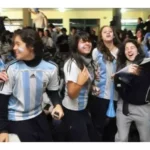 se podrán ver los partidos del Mundial en las escuelas de San Juan Educación ya lo decidió