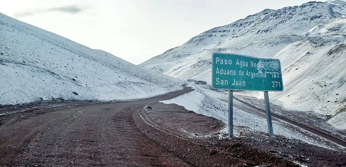Paso de Agua Negra: superó los seis meses abierto.