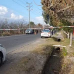 Un conductor de 22 años murió luego de impactar contra un poste de luz