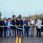 el gobernador marcelo orrego inauguró una repavimentación clave para Angaco y San Martín y anunció nuevos asfaltos