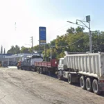 Un camionero entró al baño de una estación de servicio de Santa Lucía y le sustrajeron $2.500.000
