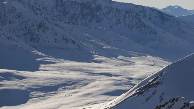 En san juan la nieve duplicó su volumen y llena de optimismo para el verano
