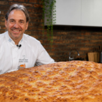 El chef sanjuanino mauricio Tereszkco: que busca cocinar la semita más grande del mundo