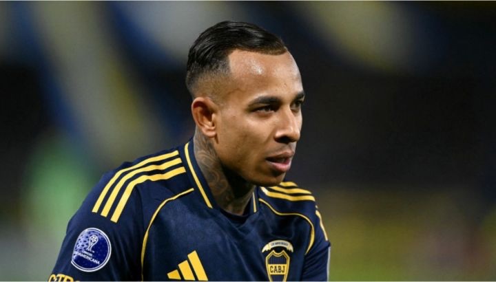 Sebastián Villa volvió a jugar en Boca, fue silbado y les pidió disculpas a los hinchas