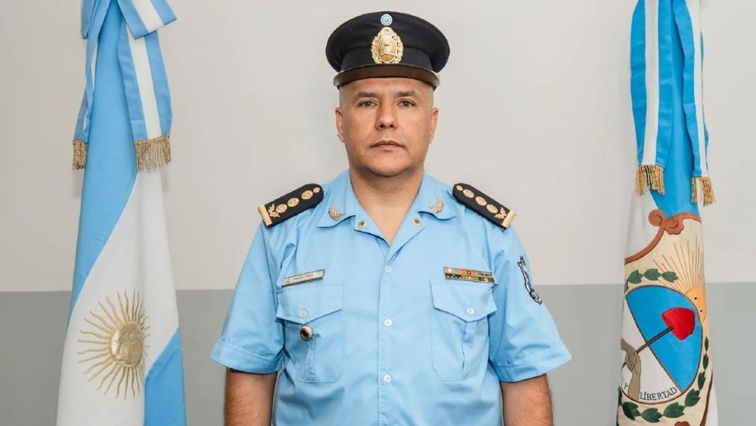 Quiénes son los comisarios generales que entran en carrera por la subjefatura de la Policía de San Juan- Quiénes son los comisarios generales que entran en carrera por la subjefatura de la Policía de San Juan