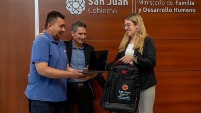 Refuerzan la innovación con la entrega de equipamiento informático a cooperativas