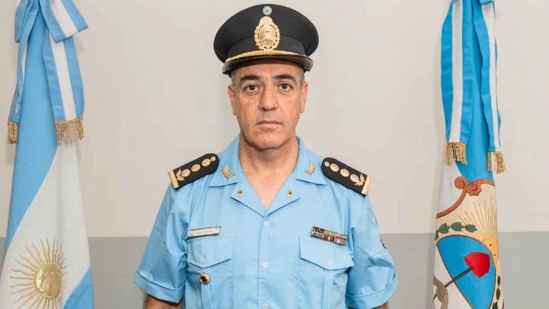 Quiénes son los comisarios generales que entran en carrera por la subjefatura de la Policía de San Juan- Quiénes son los comisarios generales que entran en carrera por la subjefatura de la Policía de San Juan