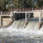 El río Jáchal cambió por completo: así fue la impresionante bajada de agua tras las maniobras en los diques