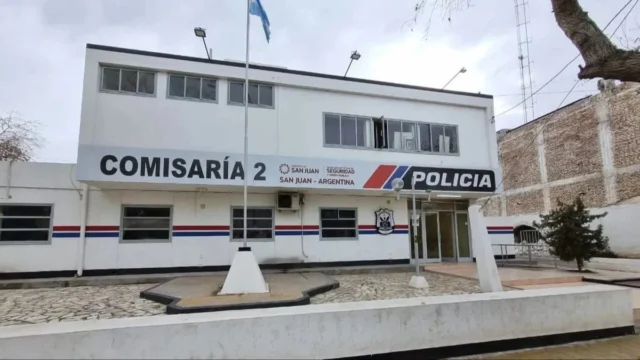 Murió un detenido en la Comisaría 2ª: investigan las causas