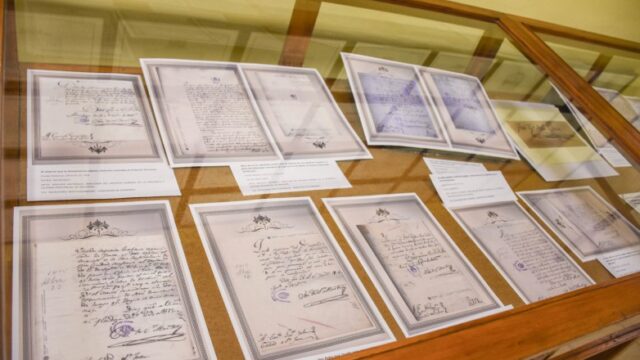 Una muestra reúne documentos inéditos sobre San Martín y Sarmiento