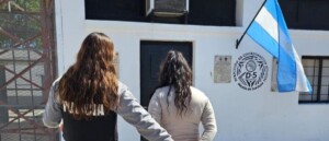 Detienen a mujer buscada por robo en Caucete