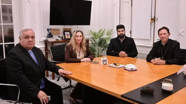 Karina Milei recibió a la cúpula del Episcopado y avanzaron en la visita de León XIV