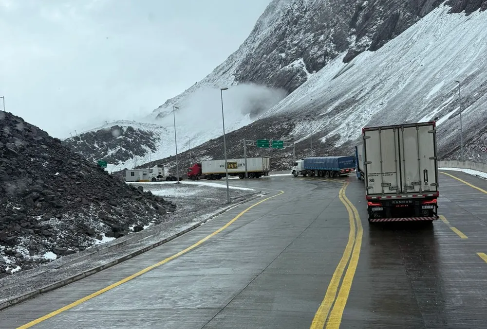 Temporal en alta cordillera: cierran de forma preventiva este jueves el Paso Cristo Redentor