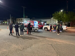Importante siniestro vial en Capital: chocaron un auto y una camioneta.