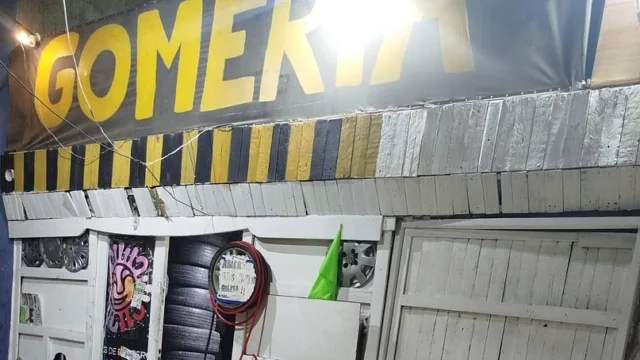 Detuvieron a un hombre por amenazar con un cuchillo a dos gomeros